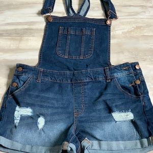 Fashion Nova distressed overalls. Size large